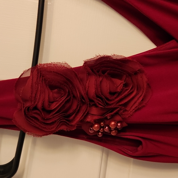 Mother of the groom Burgandy dress - Picture 2 of 3